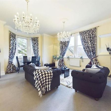 Upmarket Apartment In Ormskirk Exteriör bild